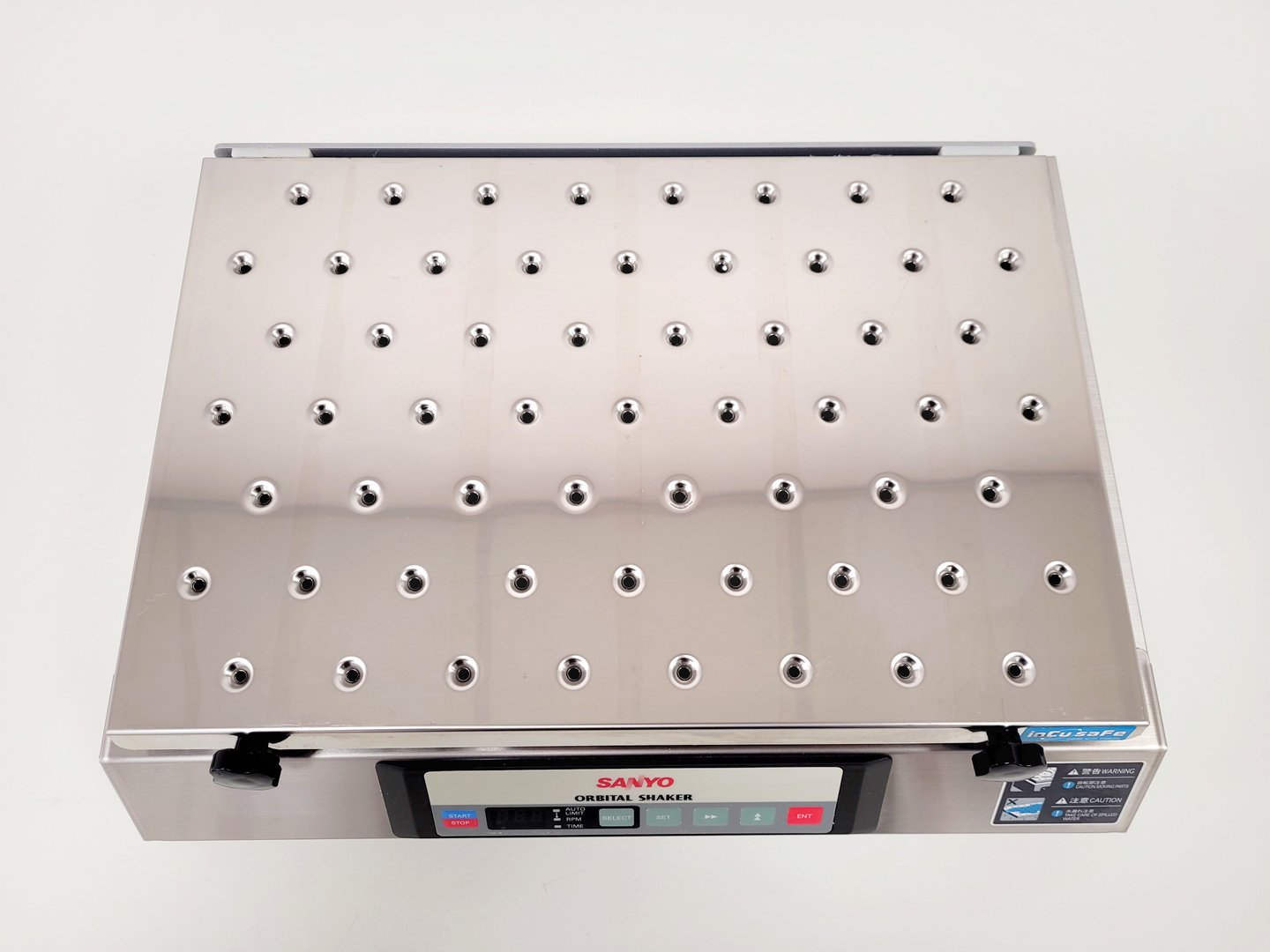 Image of SANYO MIR-S100 Orbital Benchtop Platform Shaker Lab