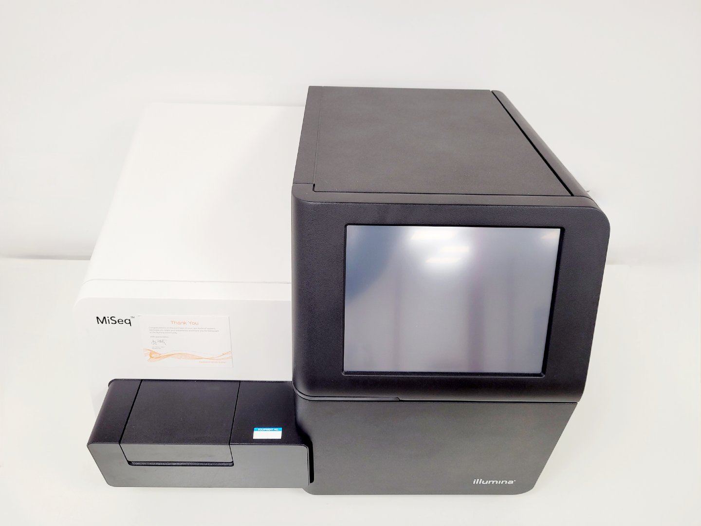 Image of Illumina MiSeq Benchtop Gene Sequencer SY-410-1003