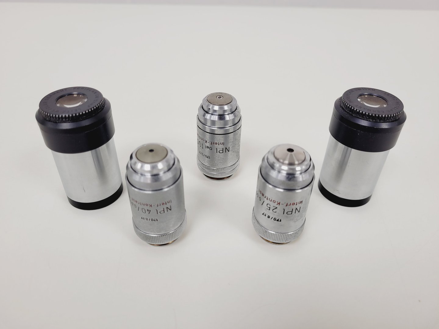 Image of Set of 3 x Leitz Wetzlar 170/0.17 NPL Microscope Objectives  and Eyepieces Lab