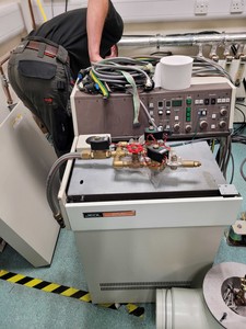 Thumbnail image of JEOL JEM2011 Transmission Electron Microscope TEM with CCD Camera & EDX S/R