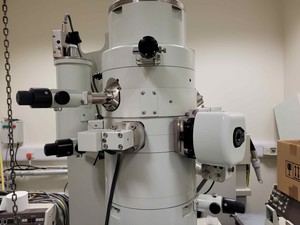 Thumbnail image of JEOL JEM2011 Transmission Electron Microscope TEM with CCD Camera & EDX S/R
