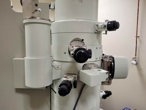 Thumbnail image of JEOL JEM2011 Transmission Electron Microscope TEM with CCD Camera & EDX S/R