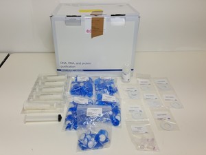 Thumbnail image of Large Lot of Laboratory Glassware - Duran Bottles, Beakers, Flasks, Tubes 