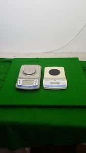 Thumbnail image of Lot of Analytical Laboratory Balances and Scales Lab