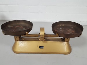 Thumbnail image of Lot of Analytical Laboratory Balances and Scales Lab