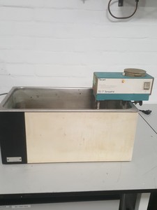 Thumbnail image of Job Lot of Laboratory Water Baths, Heaters & Circulators Lab