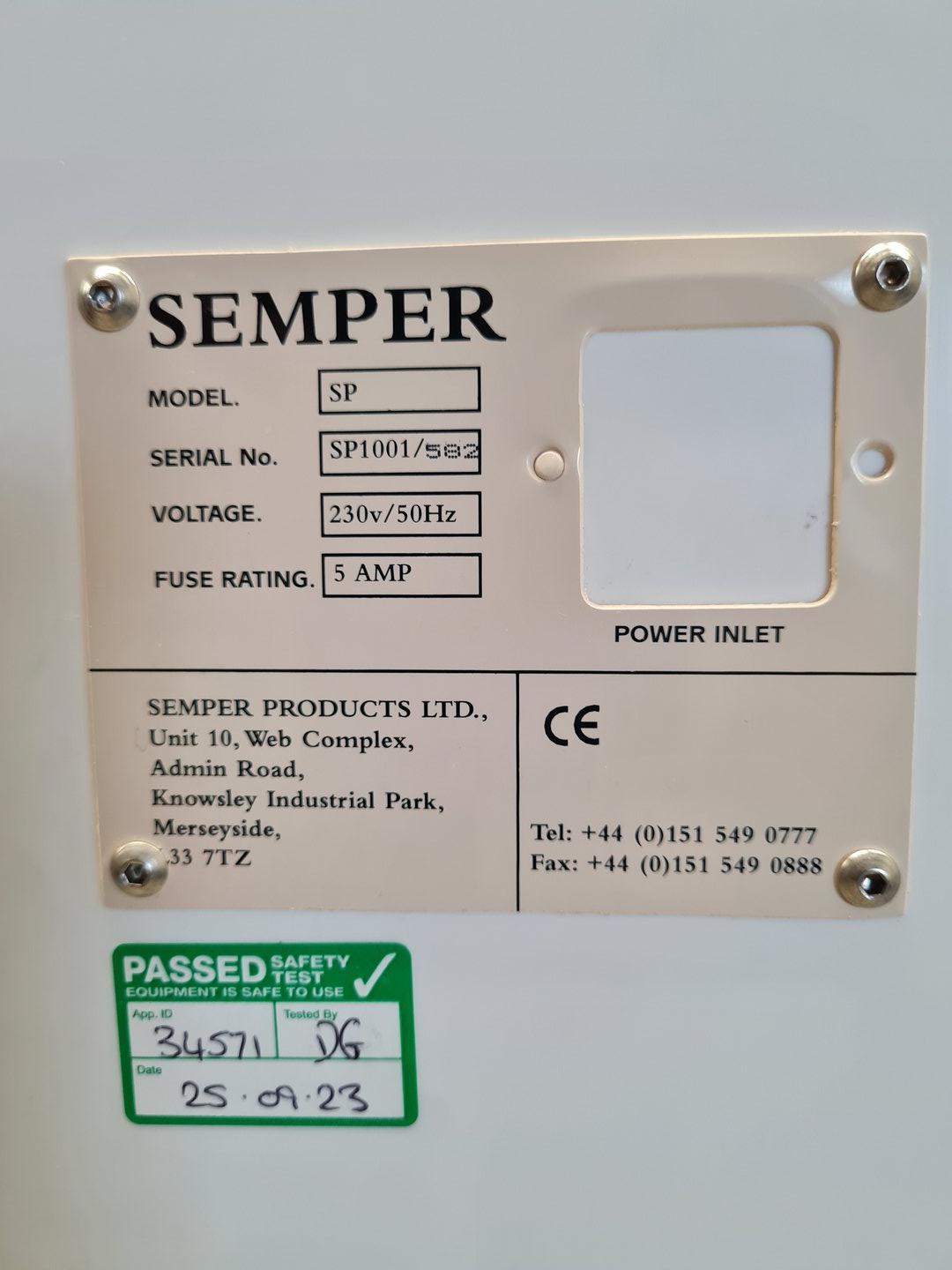 Image of Semper Filtration Fume Cupboard & Washing Facility Lab
