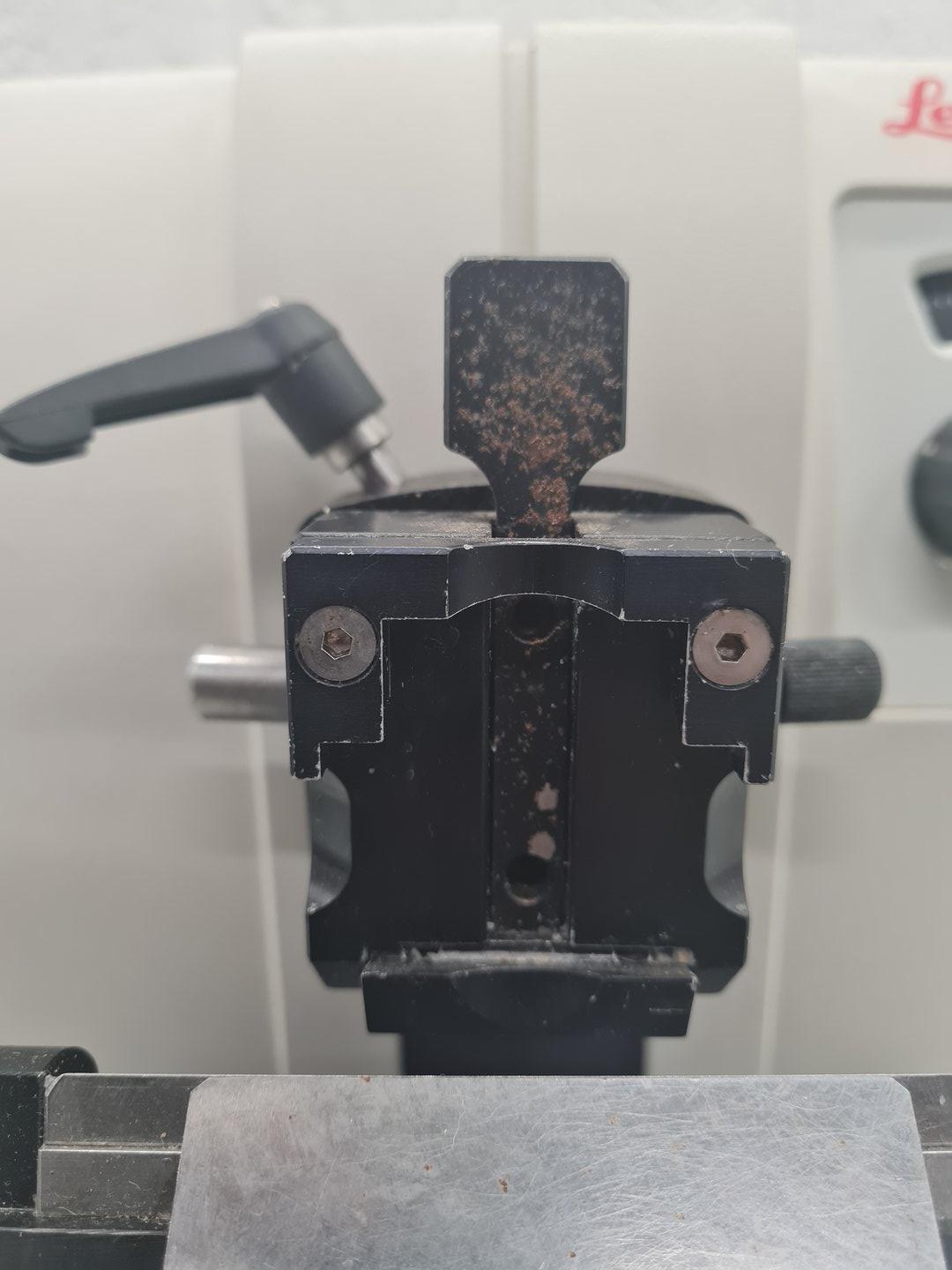 Image of Leica Instruments Model RM2135 Rotary Microtome Lab