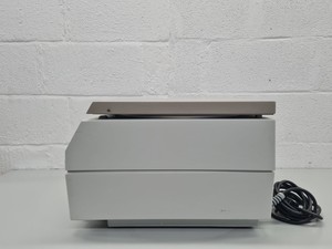 Thumbnail image of MSE Mistral 1000 Benchtop Centrifuge with 6000 rpm Rotor Lab
