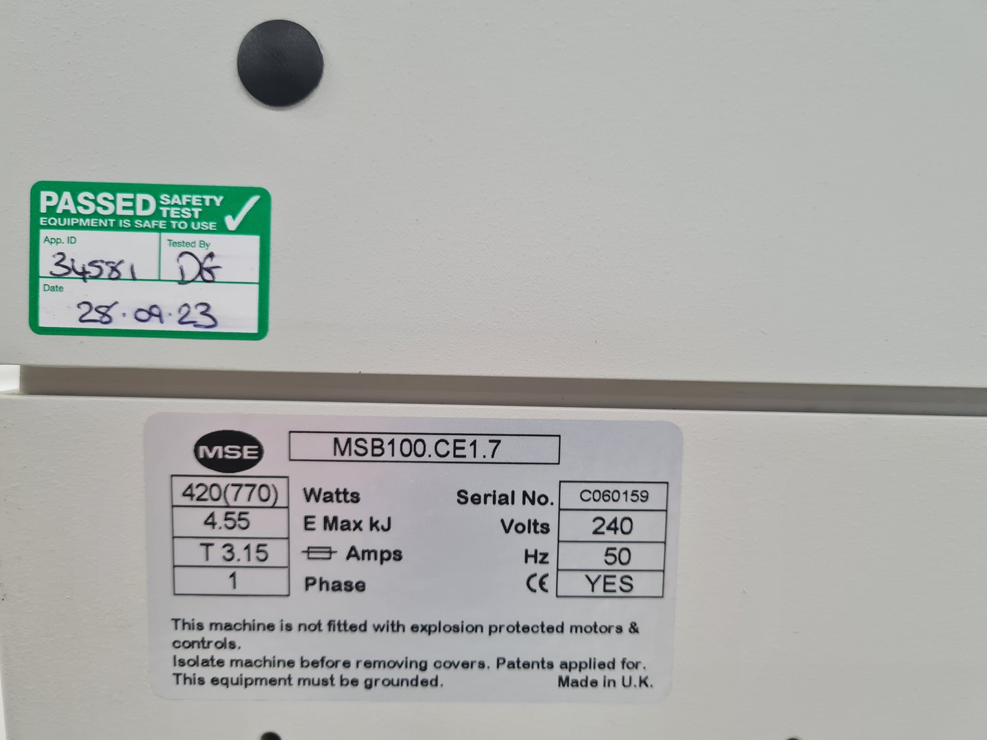 Image of MSE Mistral 1000 Benchtop Centrifuge with 6000 rpm Rotor Lab
