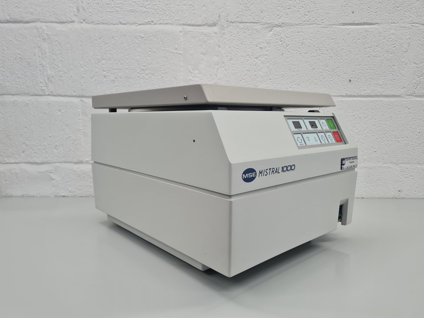 Image of MSE Mistral 1000 Benchtop Centrifuge with 6000 rpm Rotor Lab