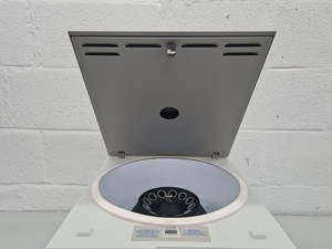 Thumbnail image of MSE Mistral 1000 Benchtop Centrifuge with 6000 rpm Rotor Lab