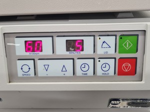 Thumbnail image of MSE Mistral 1000 Benchtop Centrifuge with 6000 rpm Rotor Lab