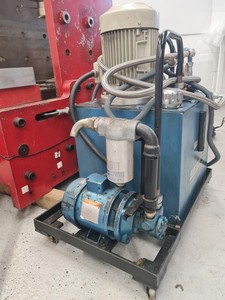 Thumbnail image of R.D.P.- Howden Hydraulic Press & Pump System