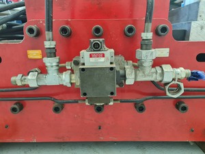 Thumbnail image of R.D.P.- Howden Hydraulic Press & Pump System