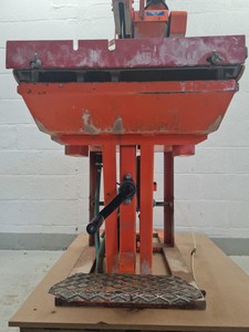 Thumbnail image of Norton Clipper Major EDW 3 Masonry Saw