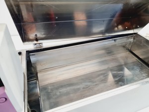 Thumbnail image of Grant 38L Stirred Water Bath with GD100 Heater GD100–S38 Lab