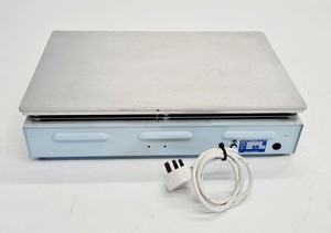 Thumbnail image of Stuart Scientific SH3D SH3D2 Laboratory Hotplate Lab