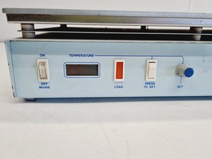 Thumbnail image of Stuart Scientific SH3D SH3D2 Laboratory Hotplate Lab