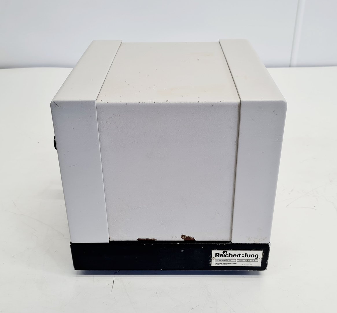 Image of Reichert-Jung 2030 Biocut Rotary Microtome Lab Spares/Repairs