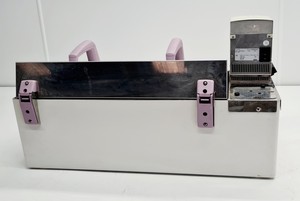 Thumbnail image of Grant 38L Water Bath with GD120 Stirrer Heater GD120–S38 Lab