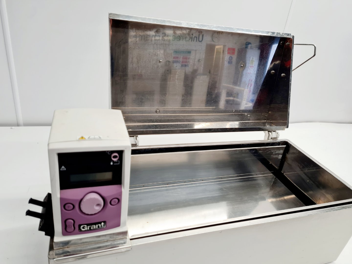 Image of Grant 38L Water Bath with GR150 Stirrer Heater Lab