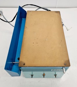 Thumbnail image of Esda Electrostatic Detection Apparatus with 2 x Esda2 Document Humidifiers Lab