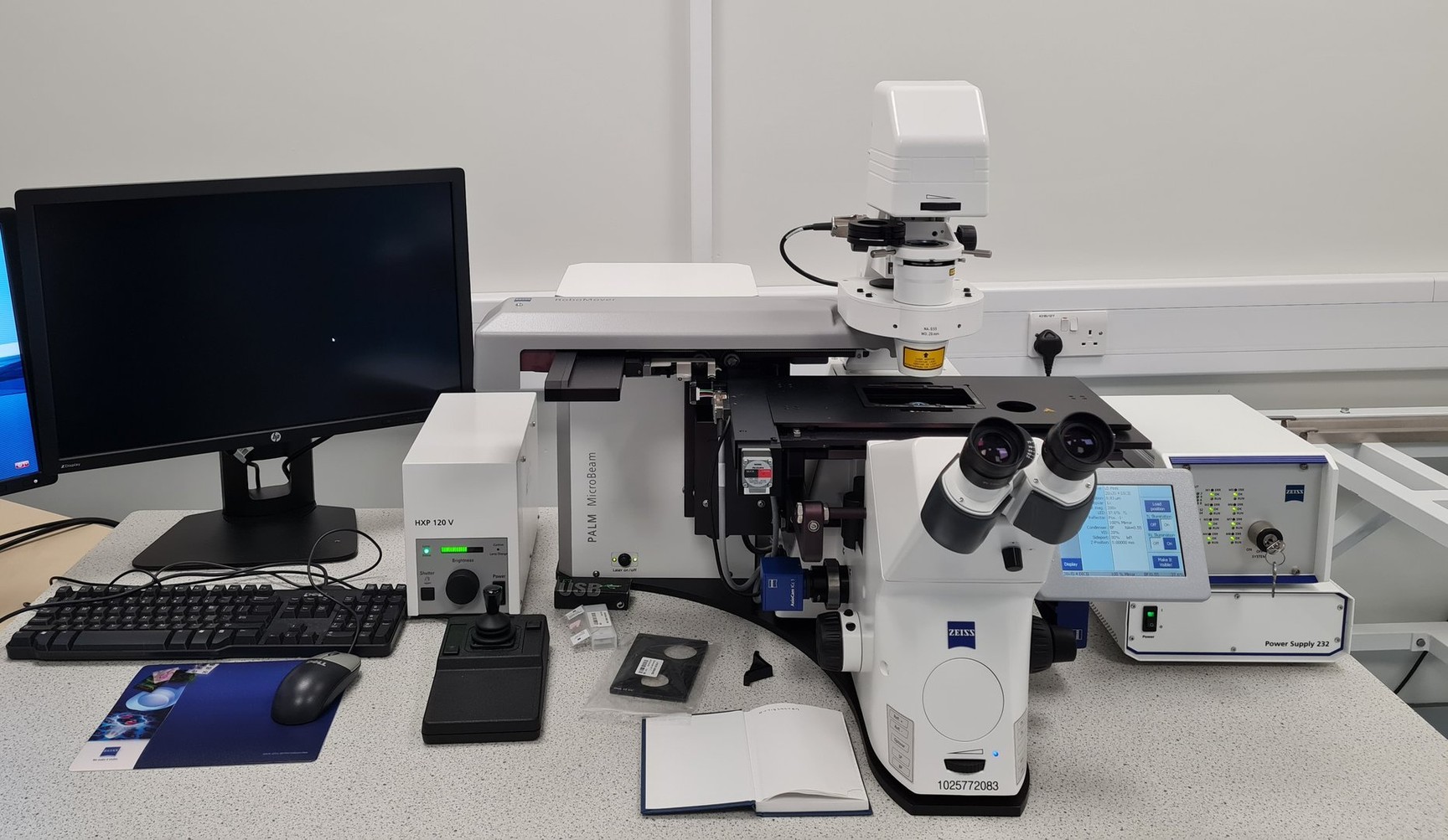 Image of Zeiss Observer.Z1 Inverted Fluorescence Motorised Microscope