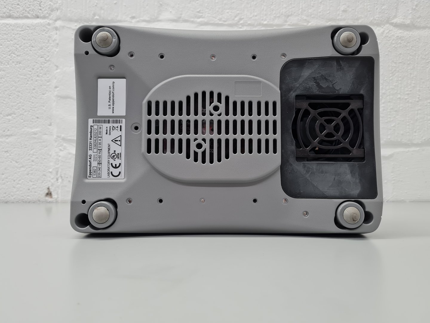 Image of Eppendorf 5382 ThermoMixer C