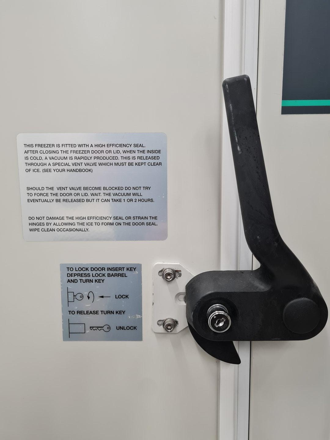 Image of New Brunswick Scientific Ultra Low Temperature Freezer U725-86 G Innova