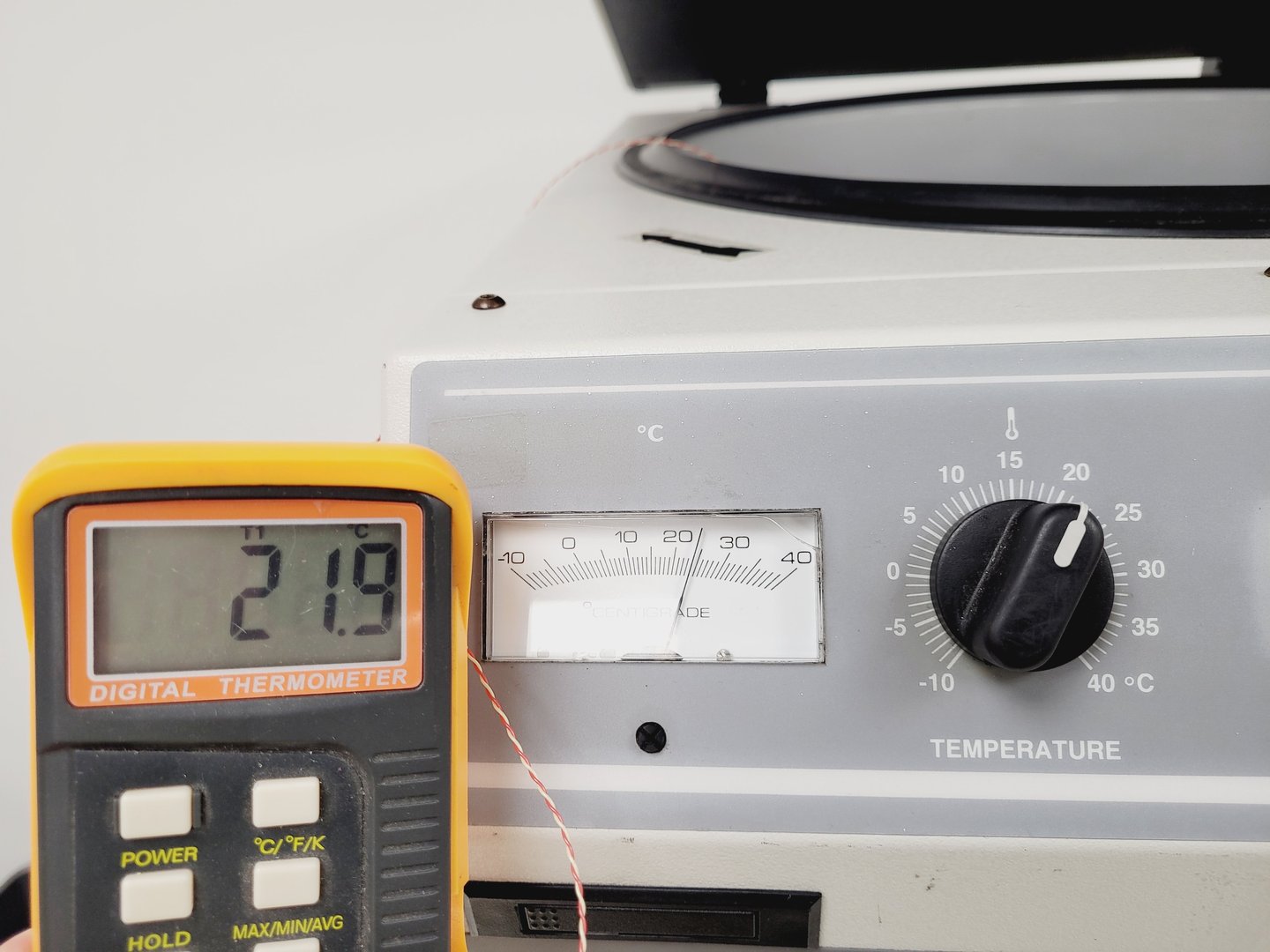 Image of Beckman Coulter Allegra-6KR Benchtop Centrifuge with Rotor Lab Spares/Repairs
