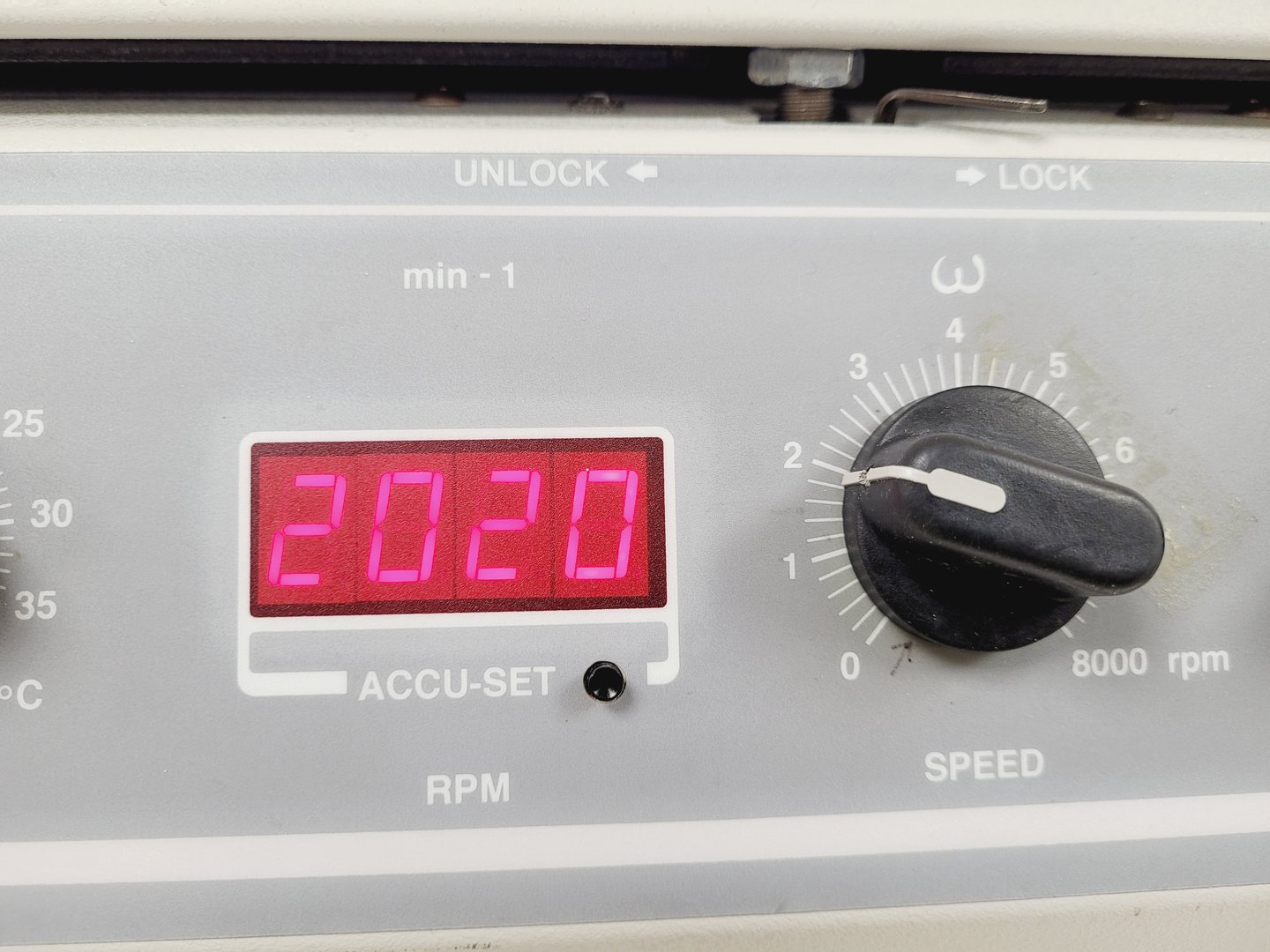 Image of Beckman Coulter Allegra-6KR Benchtop Centrifuge with Rotor Lab Spares/Repairs