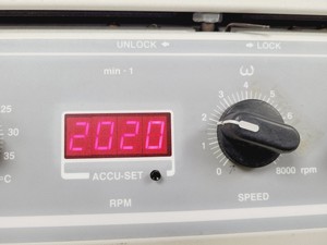 Thumbnail image of Beckman Coulter Allegra-6KR Benchtop Centrifuge with Rotor Lab Spares/Repairs