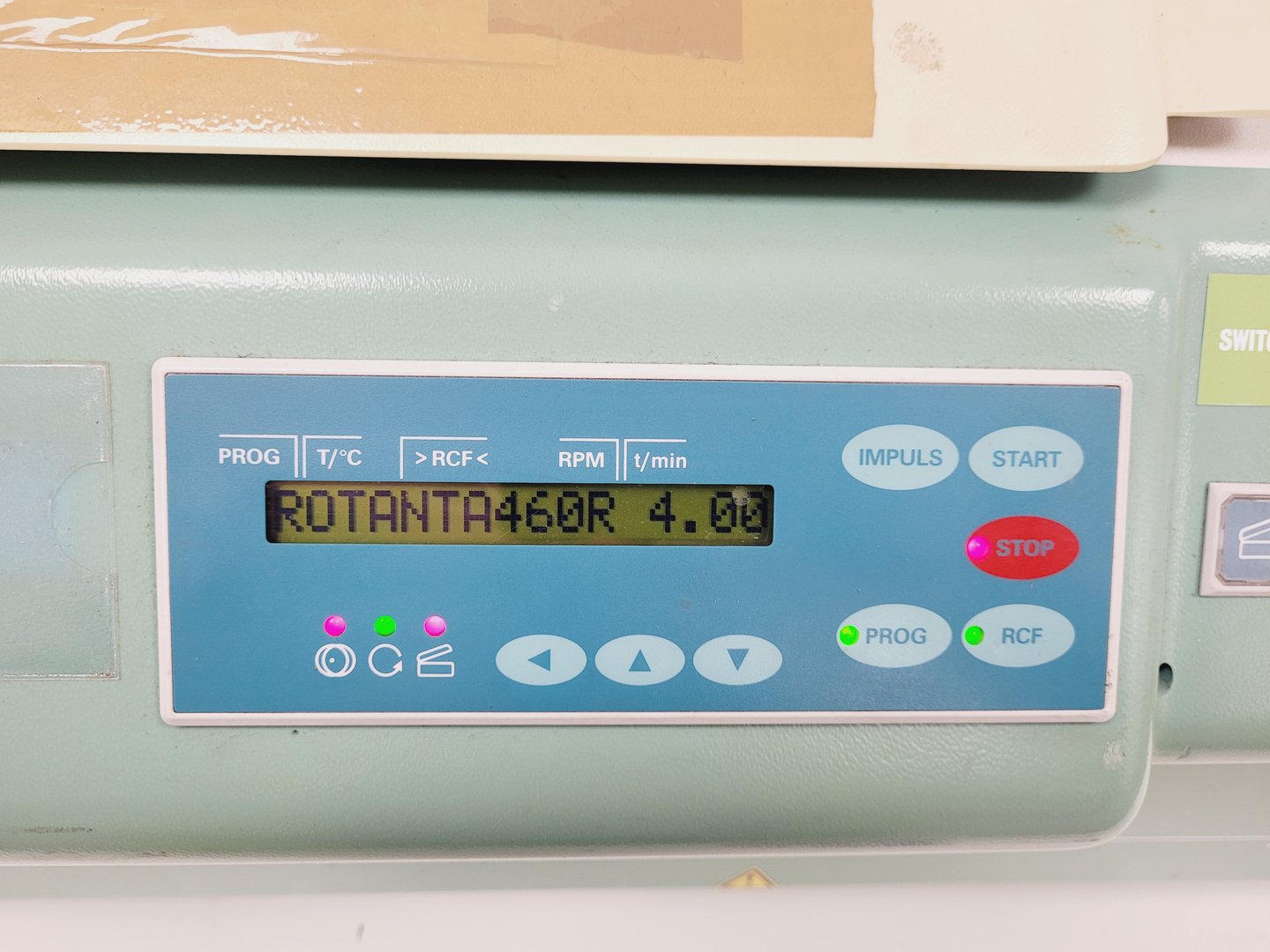 Image of Hettich Rotanta 460R Benchtop Centrifuge with 4500 RPM Rotor Lab Faulty