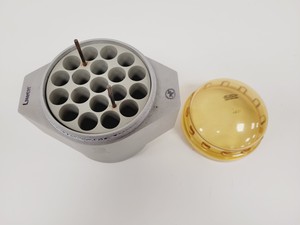 Thumbnail image of Hettich Rotanta 460R Benchtop Centrifuge with 4500 RPM Rotor Lab Faulty