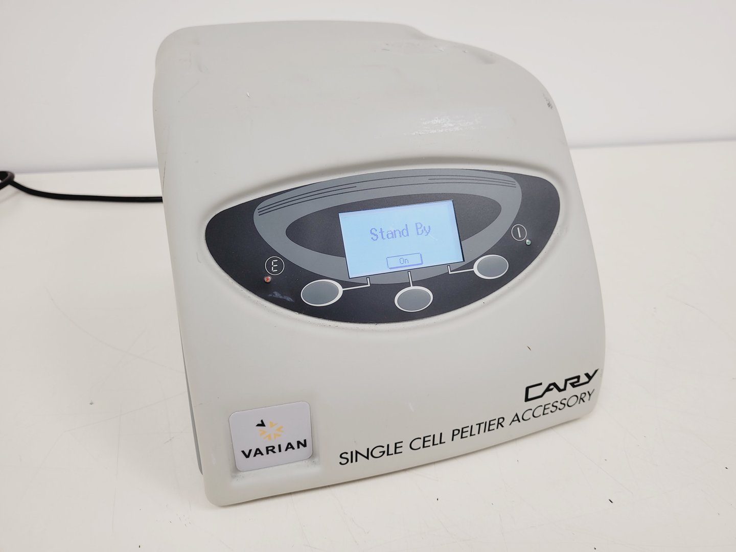 Image of Varian Cary Eclipse Fluorescence Spectrophotometer System Lab