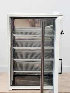 Thumbnail image of LEEC Compact Laboratory Incubator Model - K2N Lab
