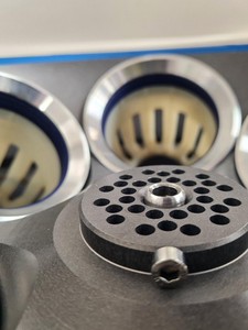 Thumbnail image of GENEVAC Synergy Rocket RKTS-23050-SNN Centrifugal Evaporator Lab