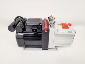Thumbnail image of PFEIFFER DUO 3 Vacuum Pump w/ Accessories Lab