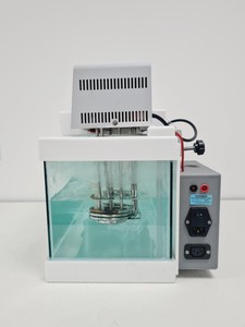 Thumbnail image of C.B.S. Scientific Model 71 Water Bath DGGE-2001 DGGE Electrophoresis System Lab