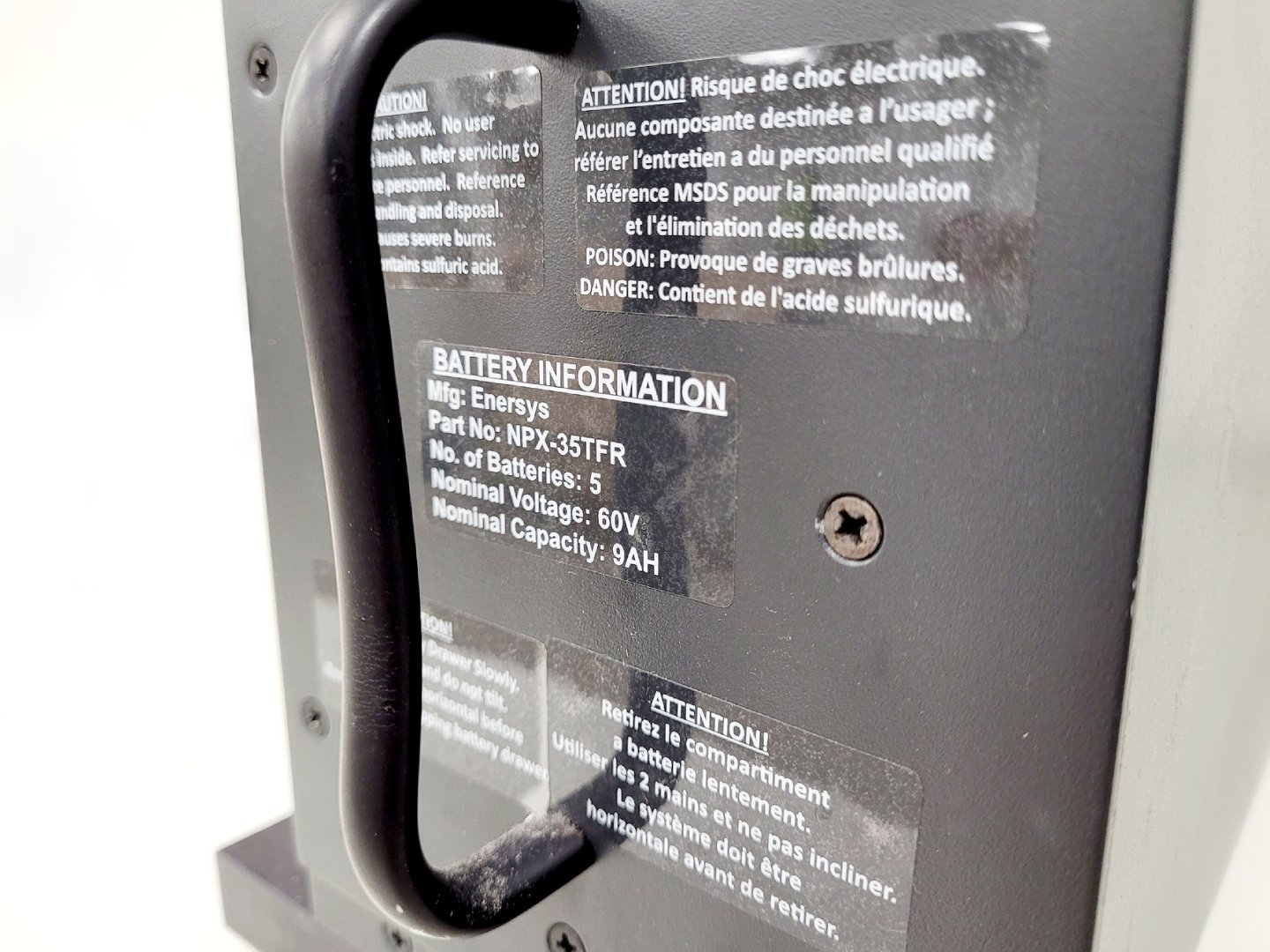 Image of Intellipower Uninterruptible IQ2000V-C-DiAC-Isol-PFC Power Supply Lab