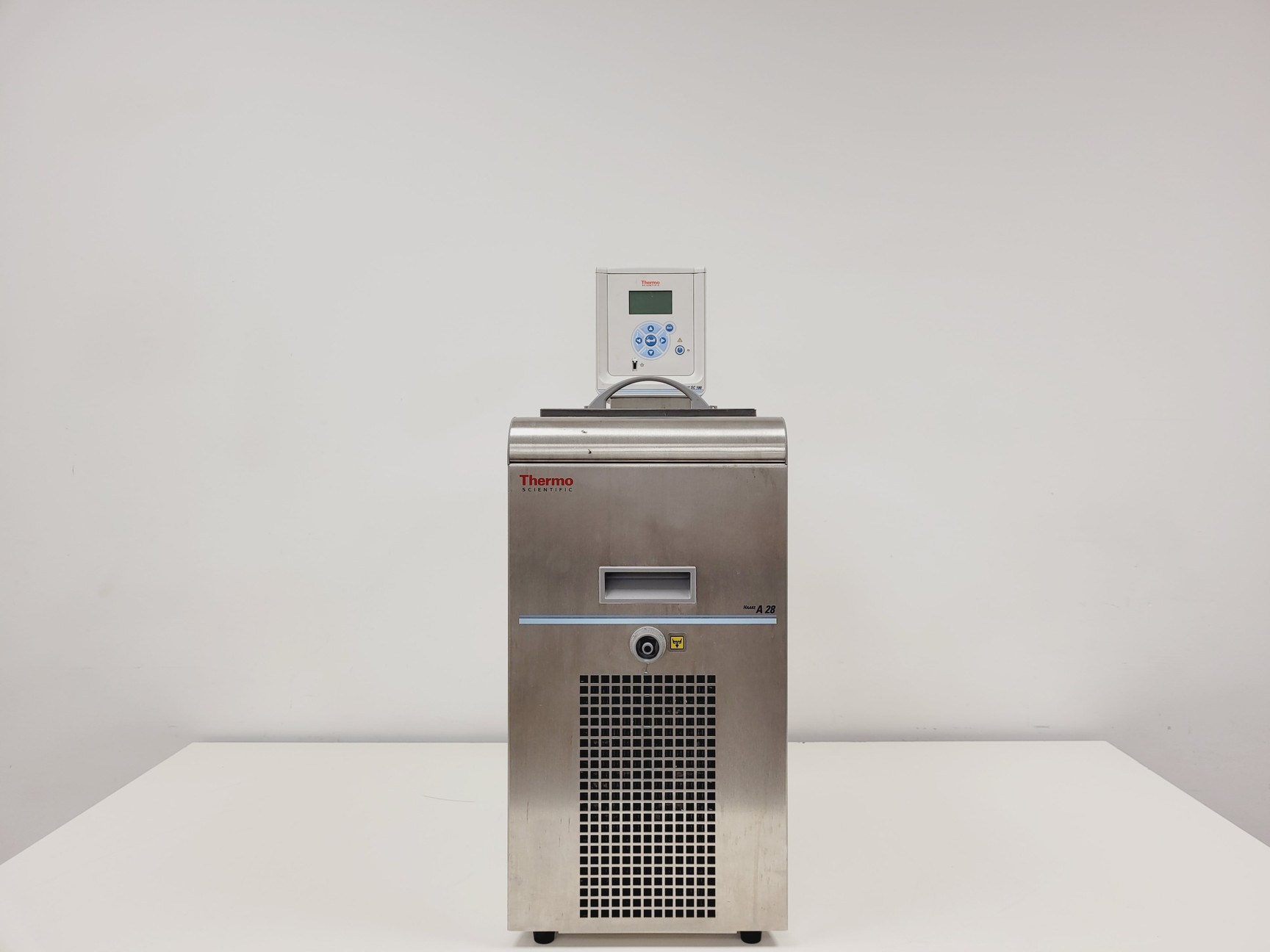 Image of Thermo Scientific Haake SC100 With A28 Water Bath Lab