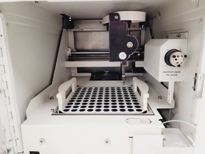 Thumbnail image of Dionex AS Autosampler (AS-1) Lab