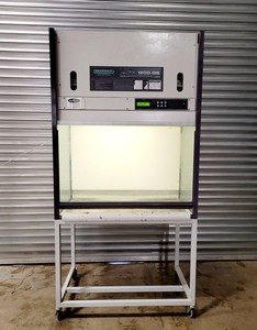 Thumbnail image of Safelab Systems Airone 1200-GS Filtration Fume Cupboard Lab