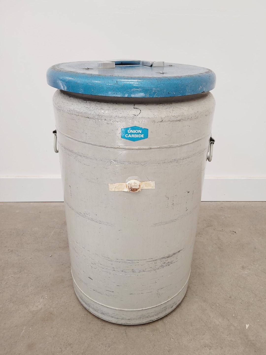 Image of Union Carbide Liquid Nitrogen Dewar Lab