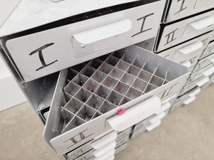 Thumbnail image of Union Carbide Liquid Nitrogen Dewar Lab