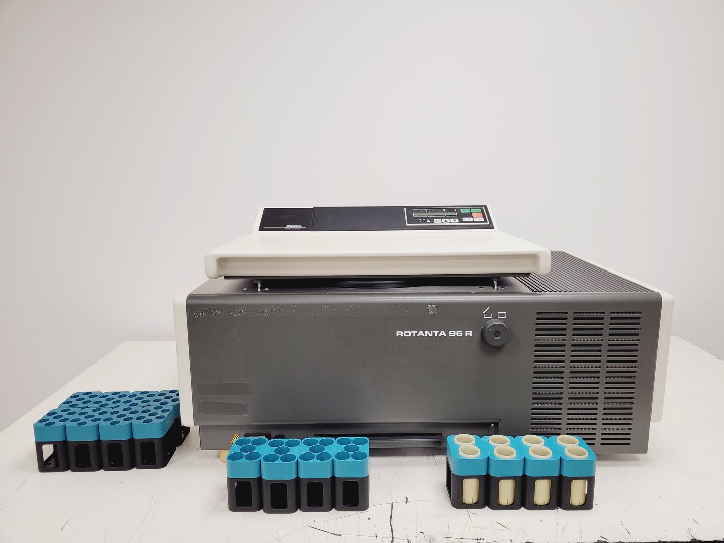 Image of Hettich Zentrifugen Rotanta 96R Refrigerated Centrifuge Type 4470 & Rotor