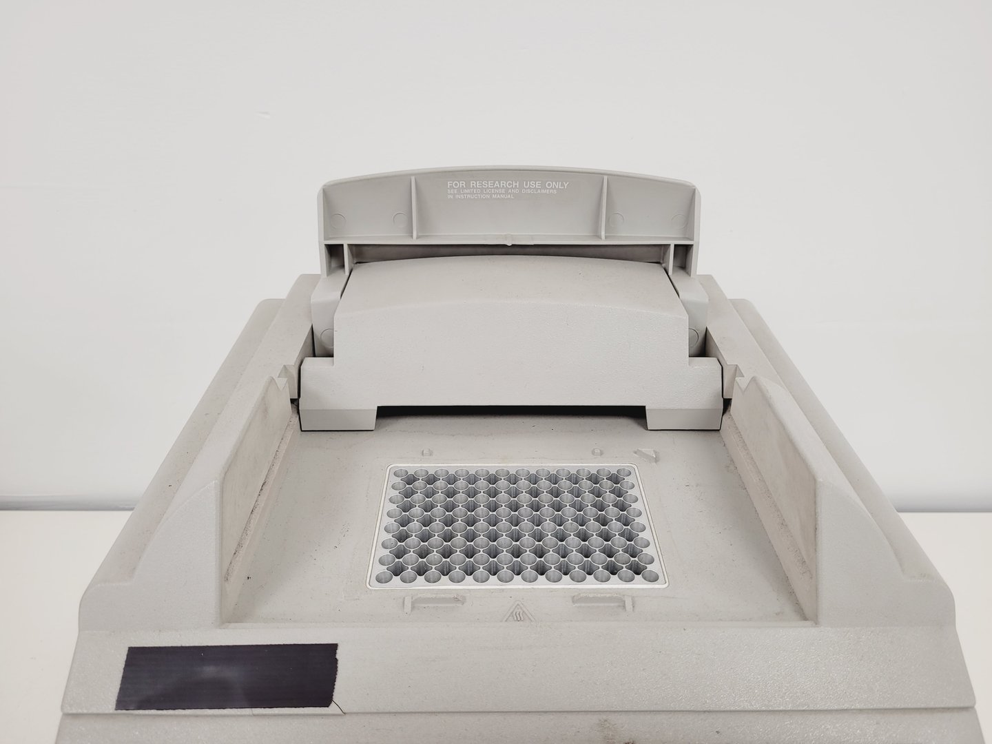 Image of Applied Biosystems GeneAmp PCR System 9700 96 x 0.2ml Lab