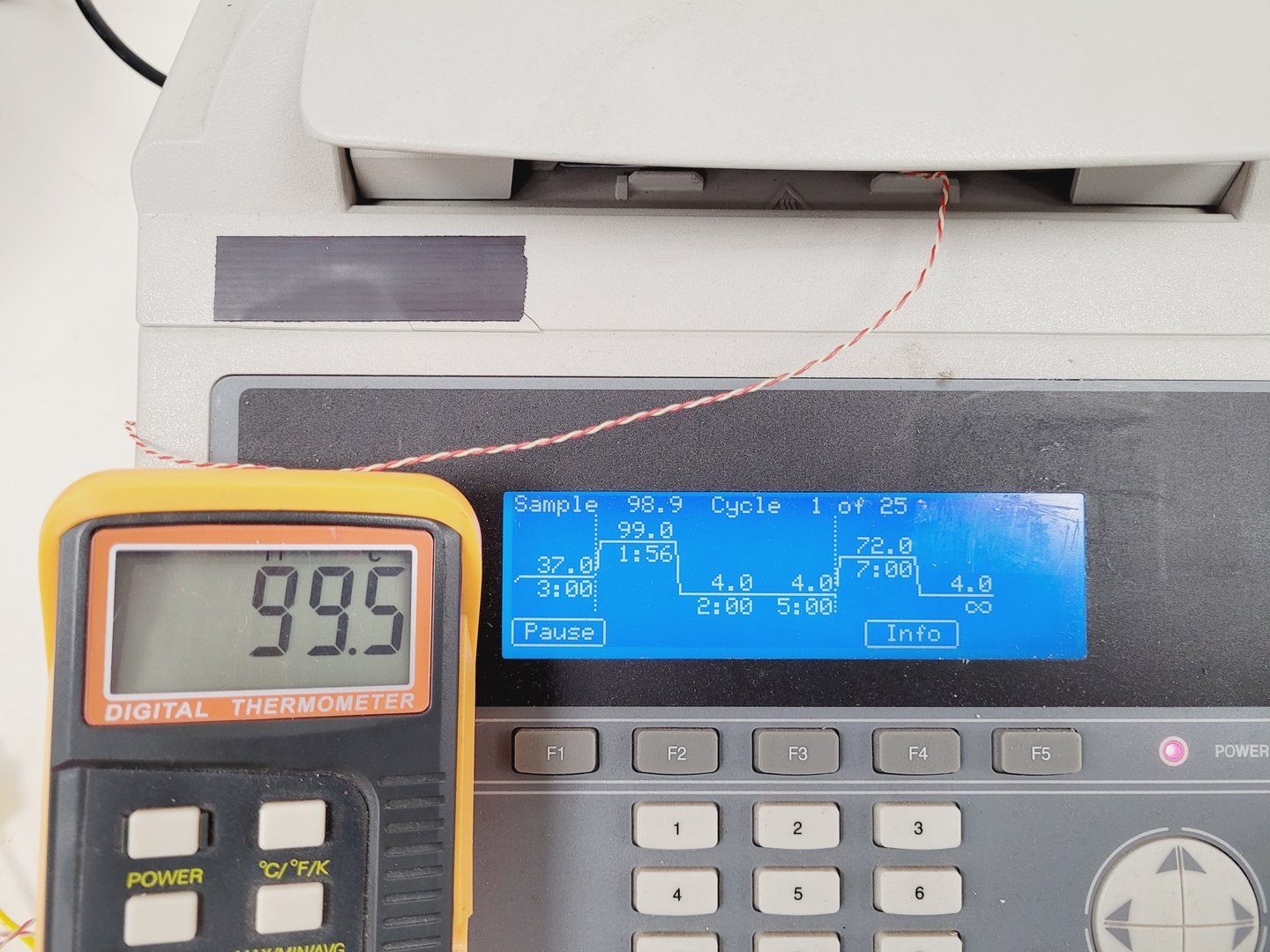 Image of Applied Biosystems GeneAmp PCR System 9700 96 x 0.2ml Lab