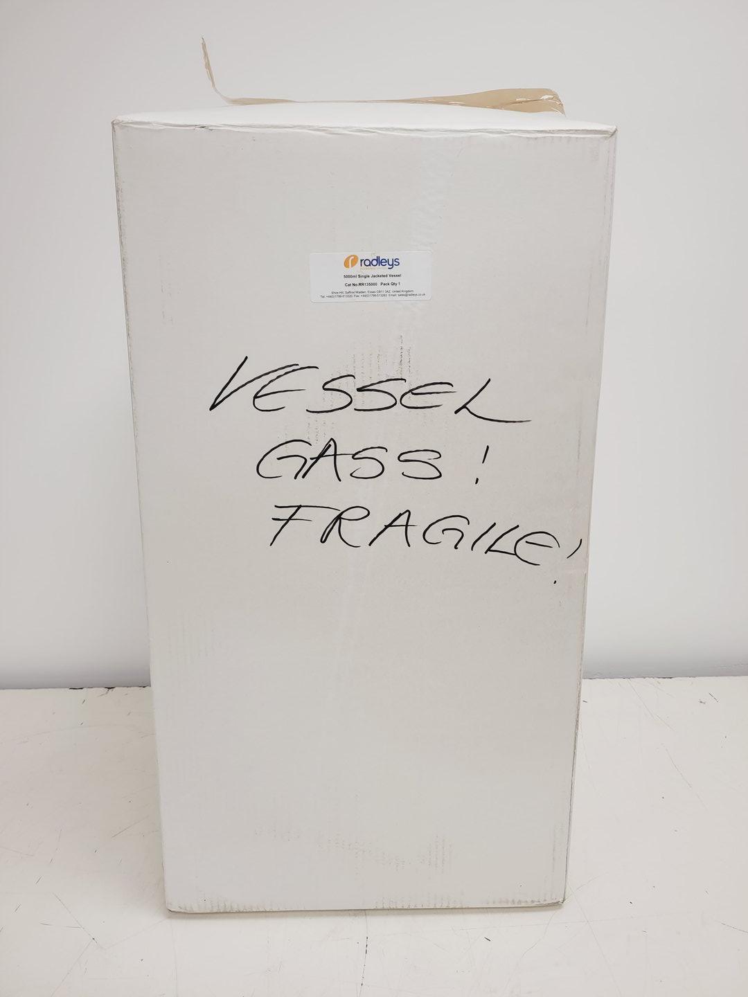 Image of Radleys RS50 Reactor Ready Lab Reaction System with Huber Unistat 405 Lab